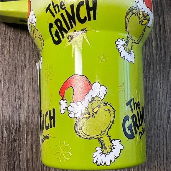 Dr. Seuss Grinch 40 oz Tumbler with Handle, Lid and Straw - Picture 4 of 7
